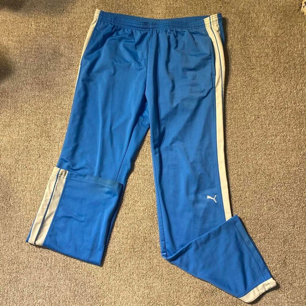 Puma Women's Blue Joggers-tracksuits
